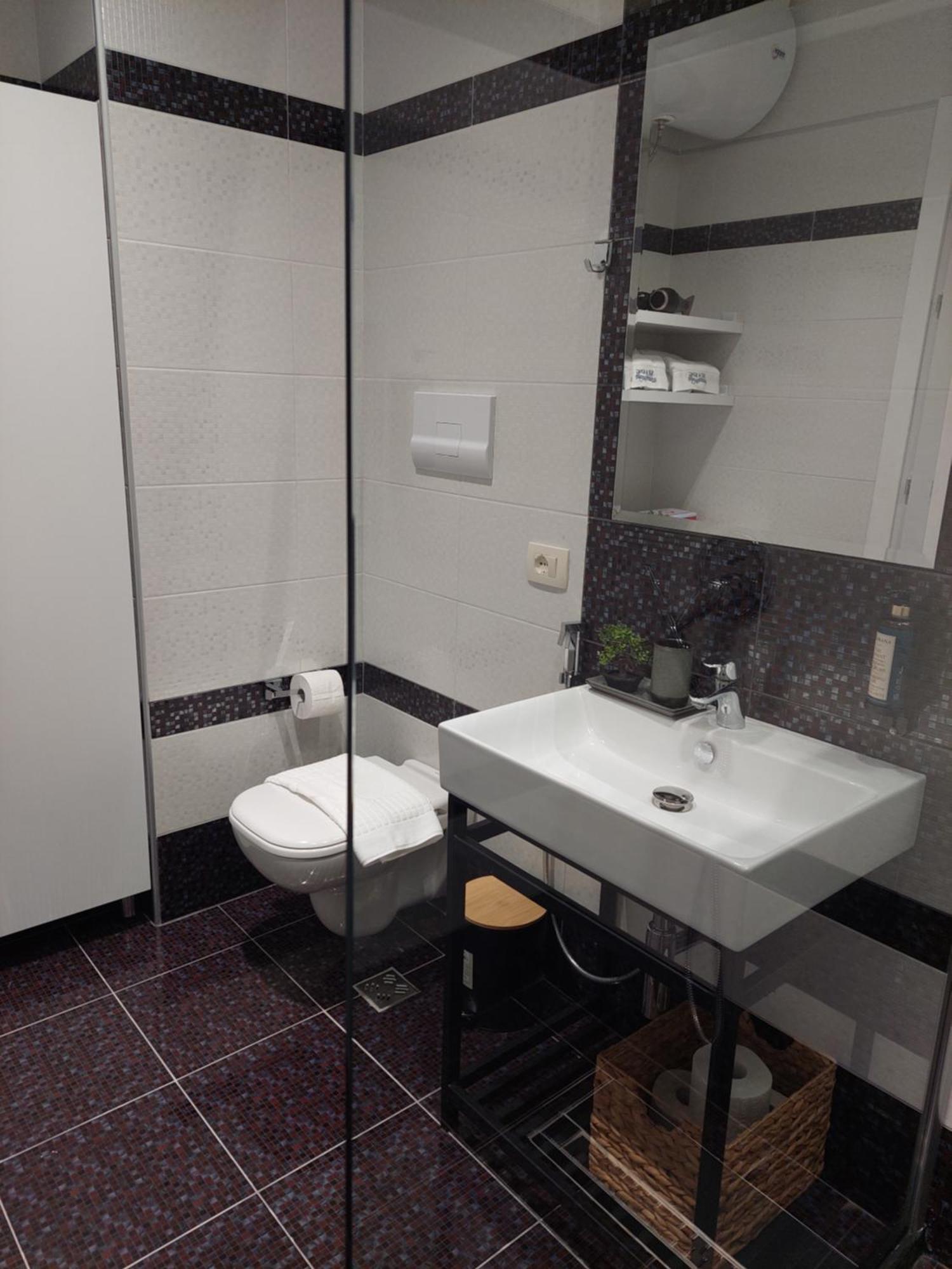 Apartment Sea Song Luxury In Diamond Hill Vlorë